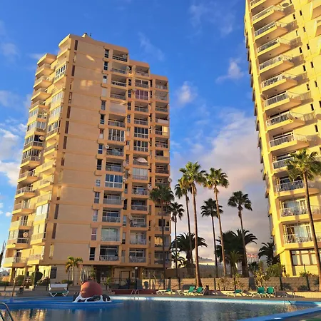 Ocean View Americas 公寓 *