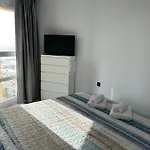 דירה Ocean View Americas *